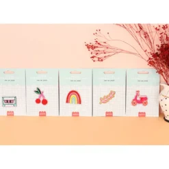 La Petite épicerie Strijkpatch Kersen -Kinderspeelgoed 417300 la petite picerie strijkpatch kersen ilovespeelgoed1