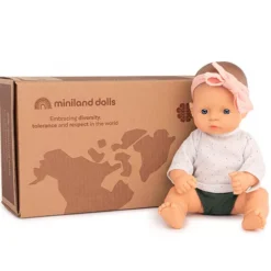 Miniland Babypop Europees Met Poppenkleding Meisje - 32 Cm