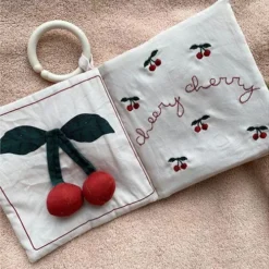 Konges Sløjd Stoffen Boekje Fruit 9 Konges Sløjd Stoffen Boekje Fruit -Kinderspeelgoed konges sl jd stoffen boekje fruit 2