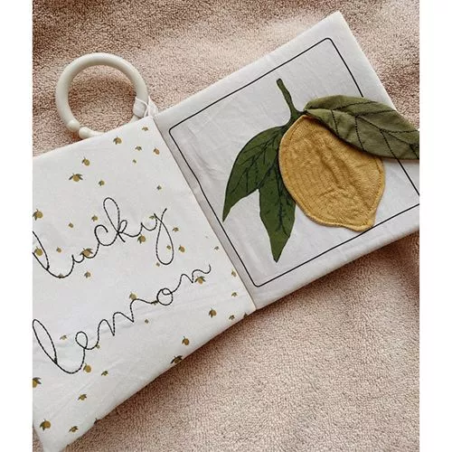 Konges Sløjd Stoffen Boekje Fruit 4 Konges Sløjd Stoffen Boekje Fruit - Afbeelding 2