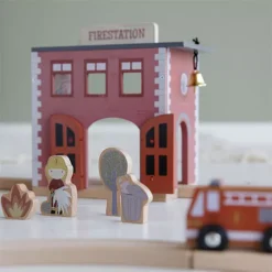 Little Dutch Brandweerkazerne - 12-delig -Kinderspeelgoed little dutch brandweerkazerne 12 delig 6