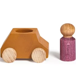 Lubulona Auto Met Poppetje - Okergeel 6 Lubulona Auto Met Poppetje - Okergeel -Kinderspeelgoed lubulona auto met poppetje mosterdgeel 1