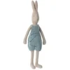 Maileg Knuffelkonijn Gebreide Tuinbroek - Maat 4 - 62 Cm -Kinderspeelgoed maileg knuffelkonijn gebreide tuinbroek maat 4 62 cm 1
