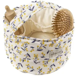 Minikane Poppen Opbergmand Mimosa - 11 Cm 7 Minikane Poppen Opbergmand Mimosa - 11 Cm -Kinderspeelgoed minikane poppen verzorgingsmand mimosa 11 cm2