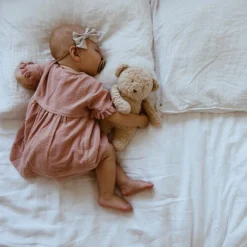 Moonie Knuffelbeer Met Nachtlamp En Geluid - Sand - 28 Cm -Kinderspeelgoed moonie knuffelbeer met nachtlamp en geluid sand 28 cm 7