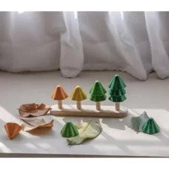Plan Toys Sorteer- En Telspel Bomen 16 Plan Toys Sorteer- En Telspel Bomen -Kinderspeelgoed plan toys sorteer en telspel bomen ilovespeelgoed.nl45