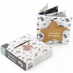 Wee Gallery Knisperboekje Peekaboo - Ocean -Kinderspeelgoed wee gallery knisperboekje peekaboo ocean 6 1