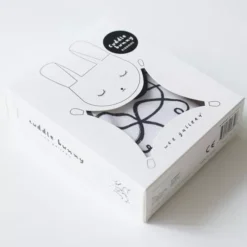 Wee Gallery Knuffeldoek Konijn - Linten -Kinderspeelgoed wee gallery knuffeldoek konijn linten 2