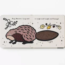 Wee Gallery Voelboek Touch And Feel - Tails -Kinderspeelgoed wee gallery voelboek touch and feel tails 2